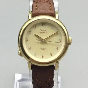 Timex | Accessories | Vintage Timex Indiglo Quartz Watch  display picture 1